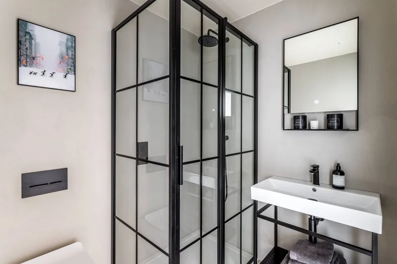 Charlotte Street Bathroom