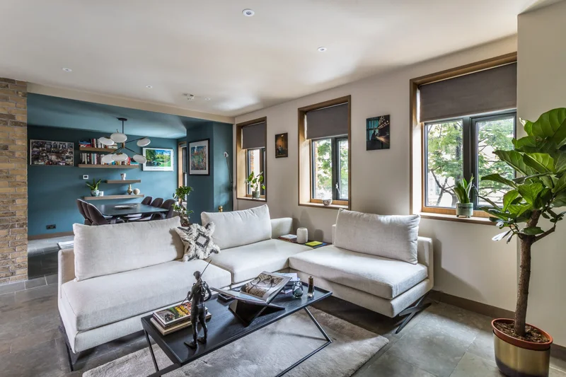 Charlotte Street Second Living Area