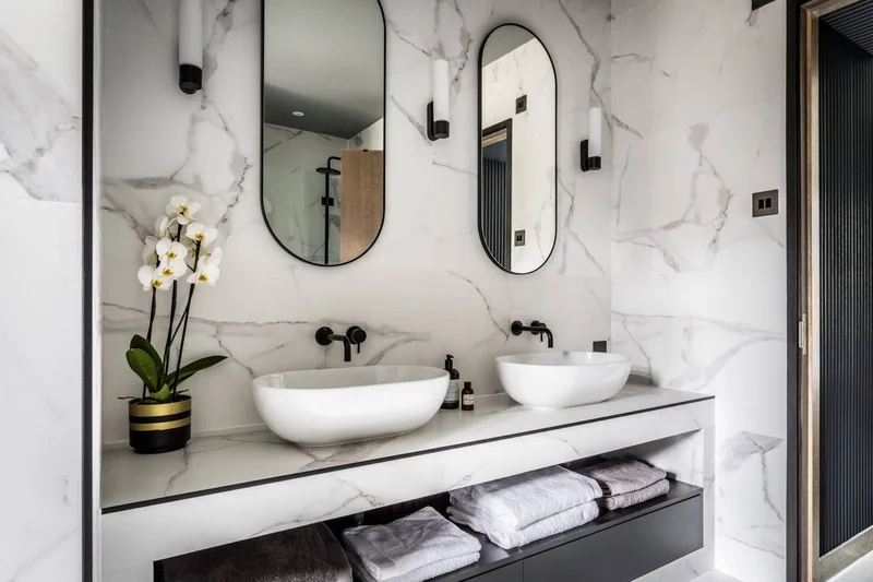 Charlotte Street Master Bathroom Detail